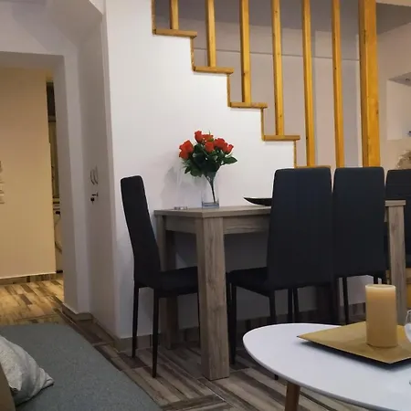 Vikou House Holiday home Gyri