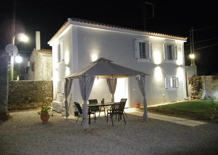 Nyaraló Vikou House - Nestled In One Of Zakynthos Oldest Villages A Tranquil Retreat Close To Renowned Beaches Offering Authentic Zakynthian Hospitality By Mana Gers