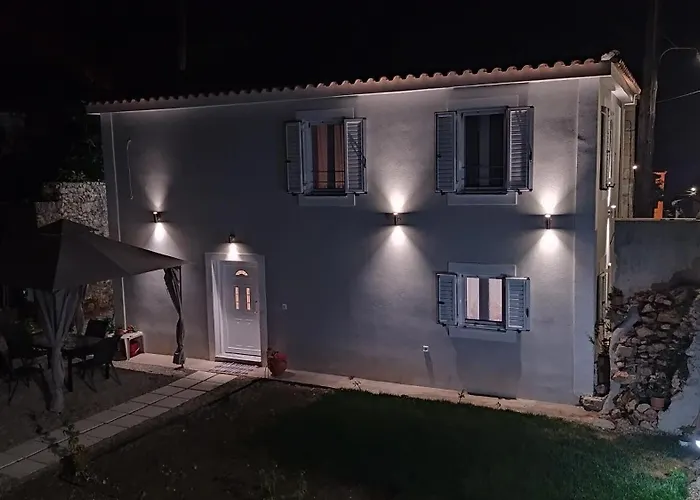 Nyaraló Vikou House - Nestled In One Of Zakynthos Oldest Villages A Tranquil Retreat Close To Renowned Beaches Offering Authentic Zakynthian Hospitality By Mana Gers Gíri
