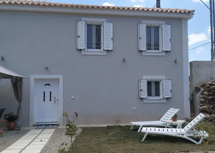 Vikou House - Nestled In One Of Zakynthos Oldest Villages A Tranquil Retreat Close To Renowned Beaches Offering Authentic Zakynthian Hospitality By Mana Gers * Gíri
