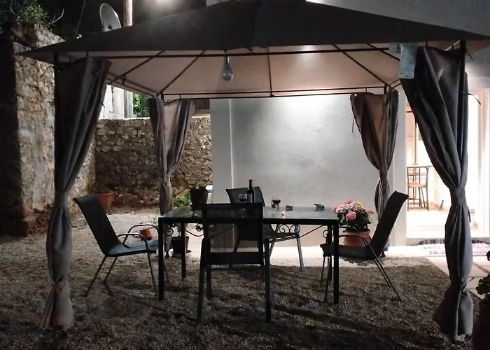 Сasa de vacaciones Vikou House - Nestled In One Of Zakynthos Oldest Villages A Tranquil Retreat Close To Renowned Beaches Offering Authentic Zakynthian Hospitality By Mana Gers *