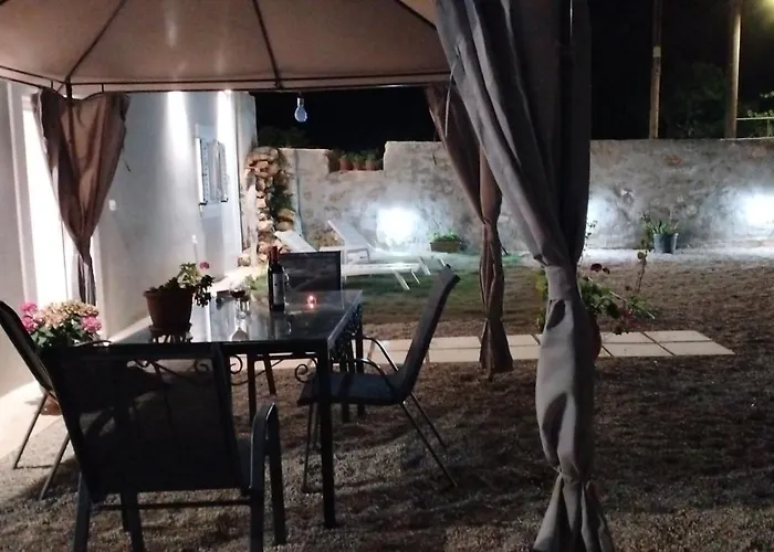 Vikou House - Nestled In One Of Zakynthos Oldest Villages A Tranquil Retreat Close To Renowned Beaches Offering Authentic Zakynthian Hospitality By Mana Gers Сasa de vacaciones