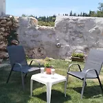 Hébergement de vacances Vikou House - Nestled In One Of Zakynthos Oldest Villages A Tranquil Retreat Close To Renowned Beaches Offering Authentic Zakynthian Hospitality By Mana Gers