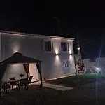 Vikou House - Nestled In One Of Zakynthos Oldest Villages A Tranquil Retreat Close To Renowned Beaches Offering Authentic Zakynthian Hospitality By Mana Gers Yírion